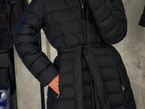 Пуховик женский удлиненный MaxMara