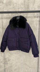 Пуховик женский Liviana Conti MaxMara
