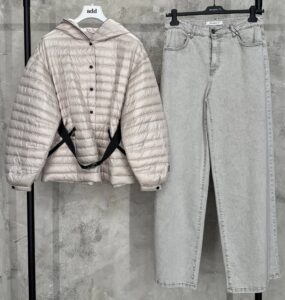 Куртка женская ADD 2 MaxMara