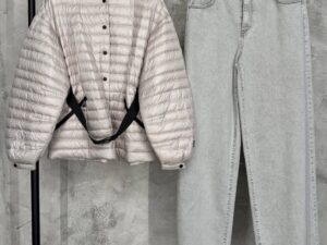 Куртка женская ADD 2 MaxMara