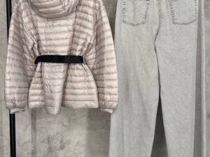 Куртка женская ADD 2 MaxMara