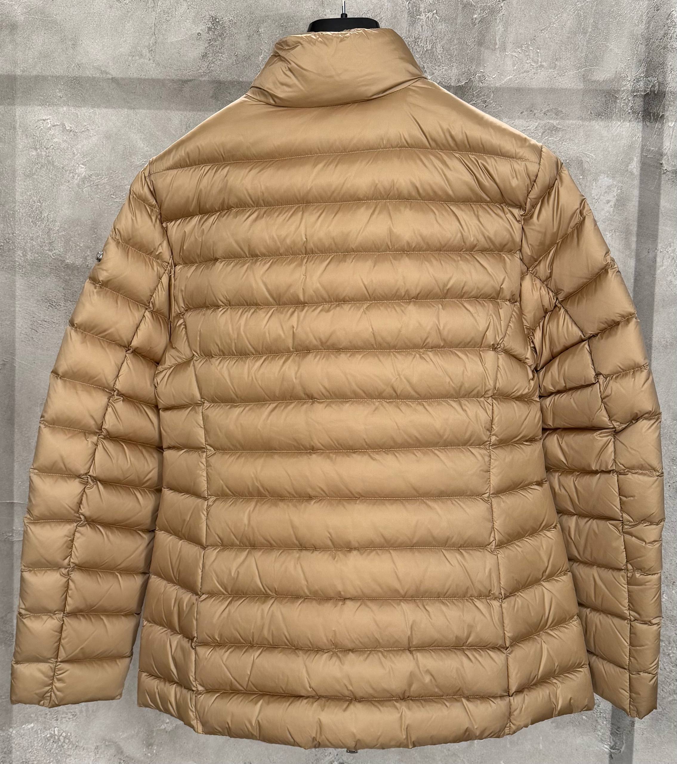 Куртка-пуховик ADD женская MaxMara
