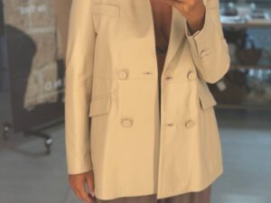 Кожаный двубортный жакет MaxMara