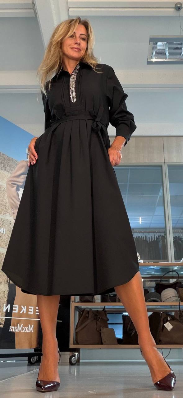 Черное платье миди с MaxMara
