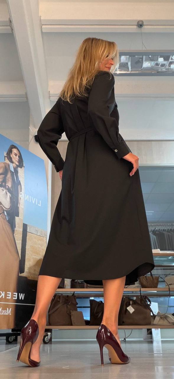 Черное платье миди с MaxMara