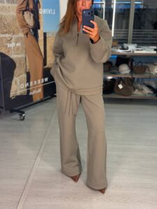 Куртка укороченная с капюшоном MaxMara