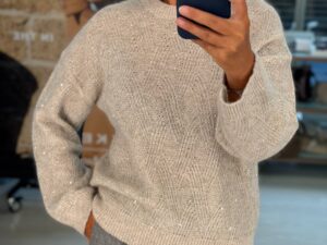 Джемпер вязаный с пайетками MaxMara