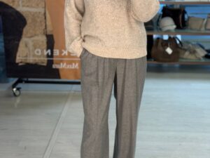 Джемпер вязаный с пайетками MaxMara