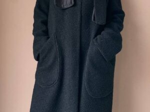 Пальто женское буклированное MaxMara