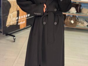 Пальто женское двубортное черное MaxMara