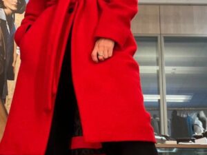 Пальто женское с поясом MaxMara