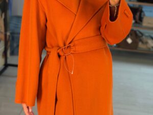 Пальто женское с поясом MaxMara