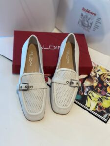 Лоферы женские кожаные Baldinini