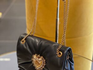 Сумка Dolce Gabbana Devotion Dolce — фото 1 Сумка Dolce Gabbana Devotion Dolce