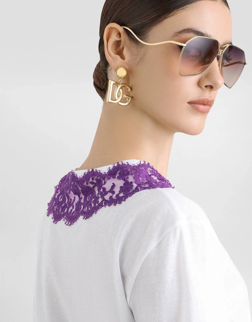 Футболка Dolce Gabbana с кружевом