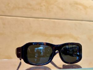 Солнцезащитные очки Dolce Gabbana Dolce