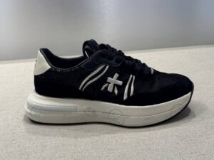 Кроссовки черные Premiata