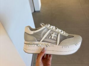 Premiata 24480