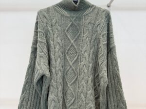 Свитер вязаный оверсайз Imperial