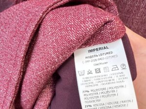 Жилет приталенный Imperial