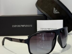 Очки солнцезащитные Emporio Armani