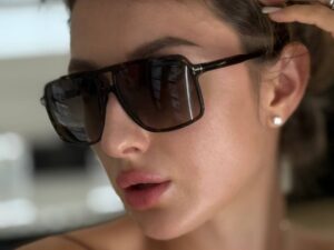 Очки солнцезащитные Tom Ford 2