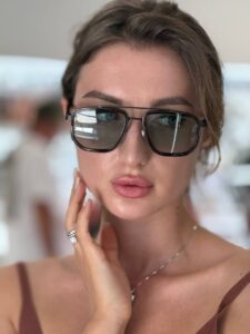 Солнцезащитные очки Gucci 2 3