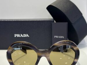 Очки солнцезащитные Prada 2 3
