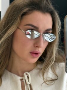 Очки солнцезащитные Fendi
