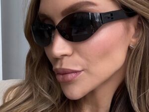 Солнцезащитные очки Fendi FE40159