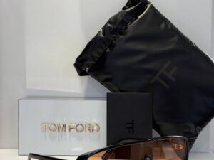 Очки солнцезащитные Tom Ford 2