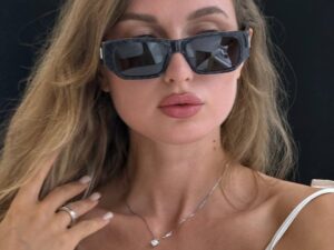 Солнцезащитные очки Fendi 2 3