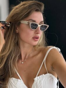 Очки солнцезащитные Fendi