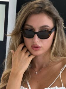 Солнцезащитные очки Fendi