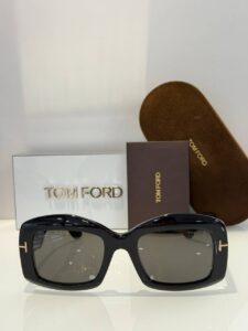 Очки солнцезащитные Tom Ford 2