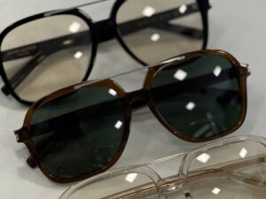 Очки солнцезащитные Saint Laurent