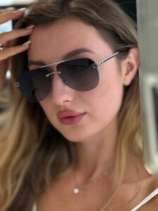 Солнцезащитные очки Fendi 2 3