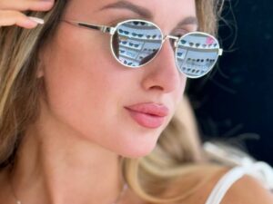 Солнцезащитные очки Fendi 2