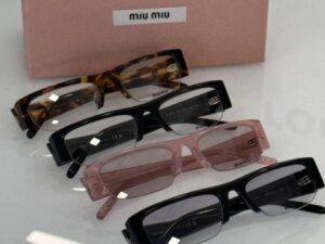 Очки солнцезащитные Miu Miu