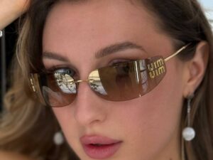 Очки солнцезащитные Miu Miu