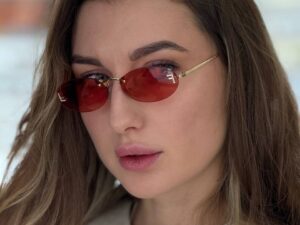 Солнцезащитные очки Fendi