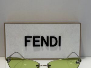 Очки солнцезащитные Fendi 2 3