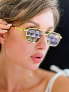 Солнцезащитные очки Gucci 2