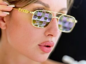 Солнцезащитные очки Gucci 2