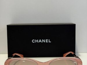 Очки солнцезащитные Chanel