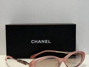 Очки солнцезащитные Chanel