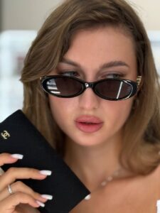 Очки солнцезащитные Chanel 2