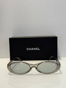Очки солнцезащитные Chanel