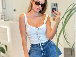 Солнцезащитные очки Miu Miu