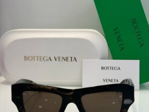 Очки солнцезащитные Bottega Veneta 2